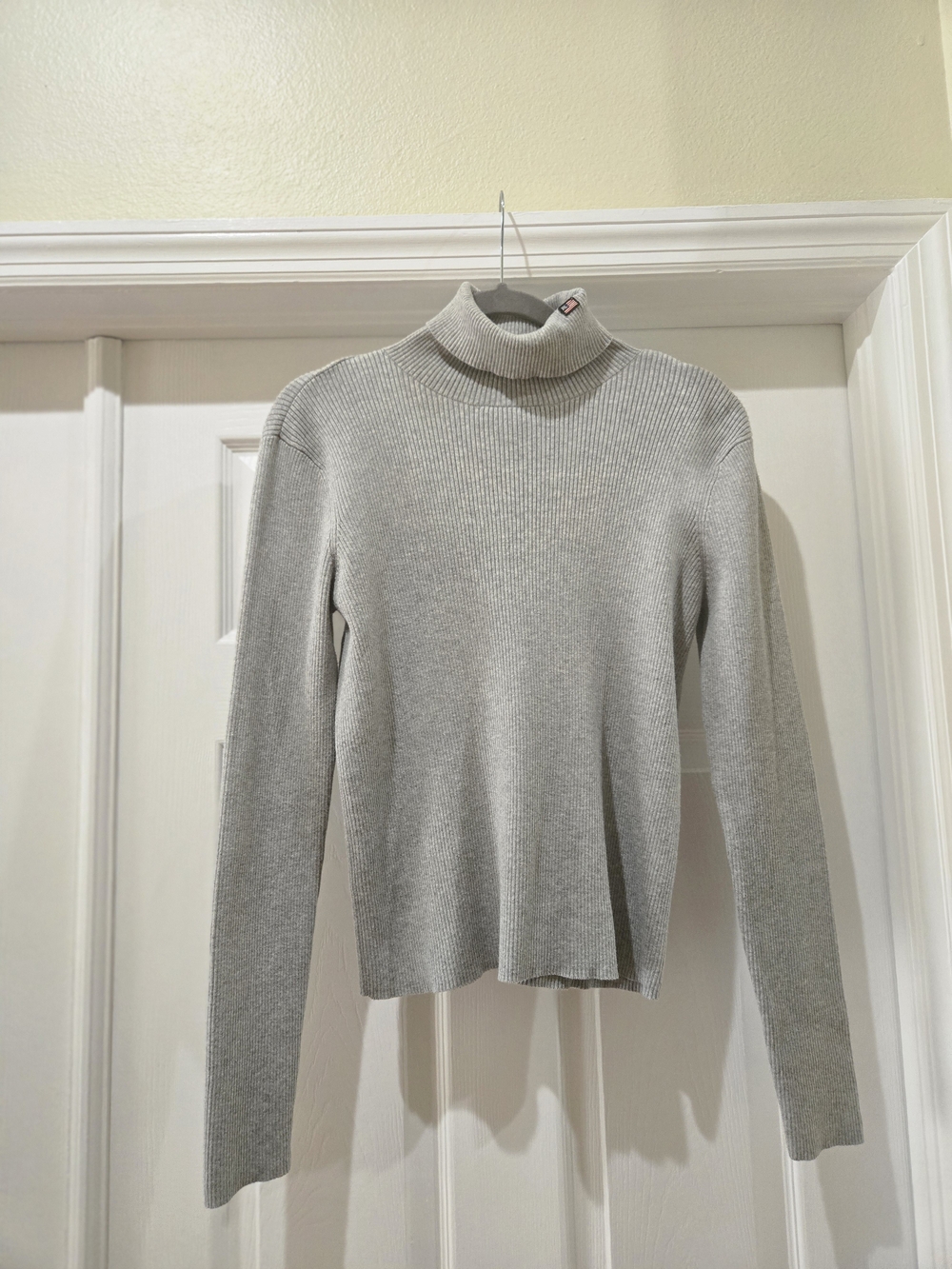 Ralph Lauren Light Gray Ribbed Turtleneck Sweater